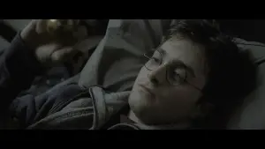 Задник до фильму"Гаррі Поттер та смертельні реліквії: Частина 1" #558284