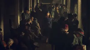 Задник до фильму"Гострі картузи: Безсмертний" #759649