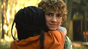 Задник до фильму"A Hero