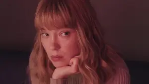 Задник до фильму"Звір" #755955