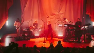 Задник до фильму"Spotify Presents: Robyn Live from Los Angeles" #792971