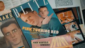 Задник до фильму"Jimmy Somerville, rebelle queer de la pop anglaise" #928267