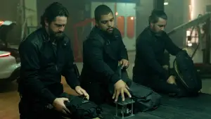 Задник до фильму"Злодії 2: Пантера" #580905