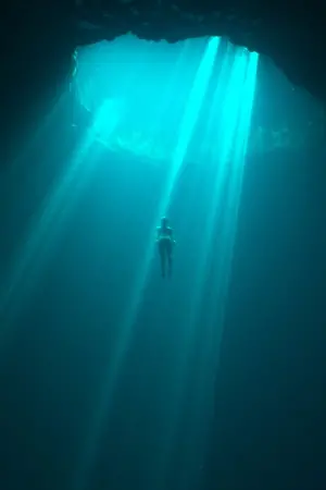 Постер до фильму"Найглибше занурення" #386767