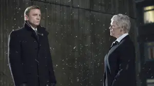 Задник до фильму"007: Квант милосердя" #620528