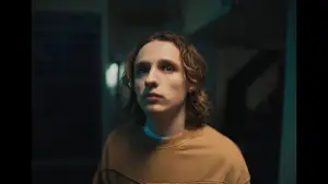 Задник до фильму"Every Time I See A Yellow Car" #773170