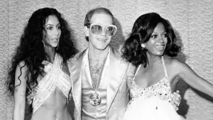 Задник до фильму"Bob Mackie: Naked Illusion" #785156