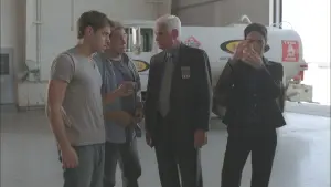 Задник до фильму"Фінішна пряма" #687798