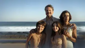 Задник до фильму"Я досі тут" #572604