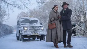 Задник до фильму"What Happens at Night" #784102