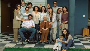 Задник до фильму"Я досі тут" #572624