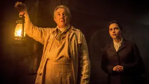 Задник до фильму"Голос з каменю" #403648