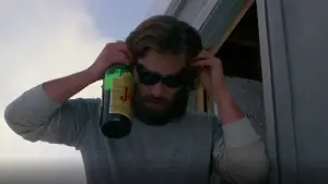 Задник до фильму"Щось" #599894