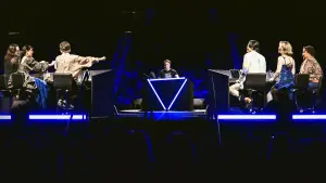 Задник до фильму"Dimension 20 Live: Viva Más Vegas" #776117