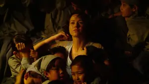 Задник до фильму"Розмальована вуаль" #229111