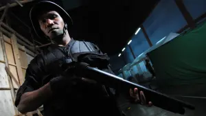 Задник до фильму"Рейд: Спокута" #217713