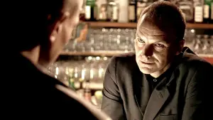 Задник до фильму"Карти, гроші, два стволи" #750392