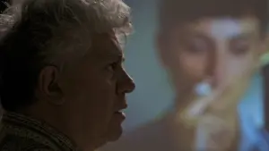 Задник до фильму"Розімкнені обійми" #237012