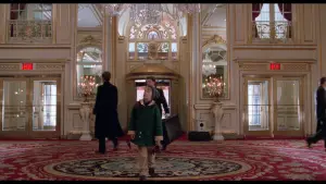 Задник до фильму"Сам удома 2: Загублений у Нью-Йорку" #566962