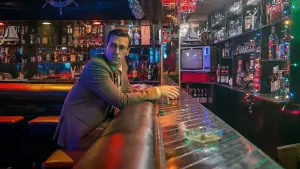 Задник до фильму"На вістрі" #386215