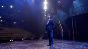 Задник до фильму"This Above All: The Theatrical Life of Antoni Cimolino" #777513