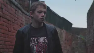 Задник до фильму"Bite Back" #777584