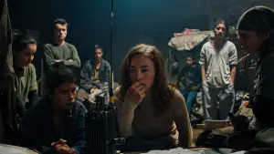 Задник до фильму"Монос" #272560