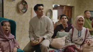 Задник до фильму"Tunggu Aku Sukses Nanti" #763601