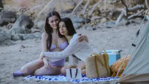 Задник до фильму"I Fell, It