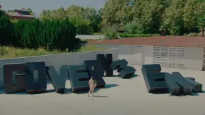 Задник до фильму"Гість" #756926