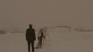 Задник до фильму"Le Parachute" #782647