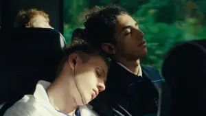 Задник до фильму"La Danse des renards" #770522