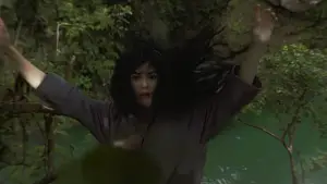 Задник до фильму"Suzzanna: Santet Dosa di Atas Dosa" #764517