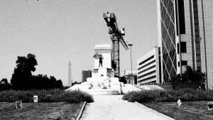 Задник до фильму"Monumento" #776532