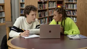 Задник до фильму"Дорогий Еван Гансен" #328332