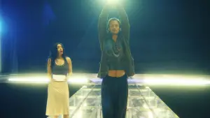 Задник до фильму"Момент" #516665