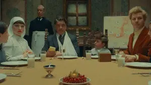 Задник до фильму"Фінікійська схема" #568198