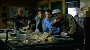 Задник до фильму"Тремтіння землі 2: Повторний удар" #295484