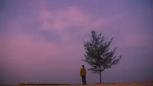 Задник до фильму"Корисний привид" #537093