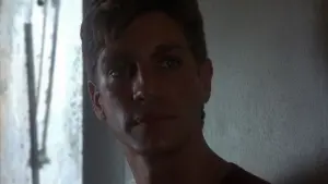 Задник до фильму"Потяг-утікач" #251297