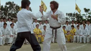 Задник до фильму"Вихід дракона" #681452