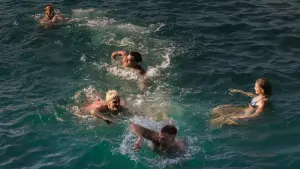 Задник до фильму"Хочу зараз" #654351