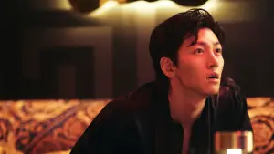 Задник до фильму"Револьвер" #637181