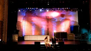 Задник до фильму"«Carpool Karaoke: Різдво з “Автокараоке”»" #678397