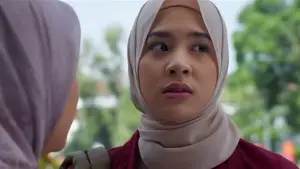 Задник до фильму"Kupilih Jalur Langit" #798601