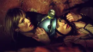 Задник до фильму"Спуск" #531994