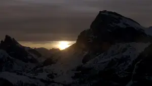 Задник до фильму"Скелелаз" #786261