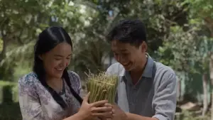 Задник до фильму"Kupu-Kupu Kertas" #756827