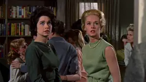 Задник до фильму"Птахи" #677201