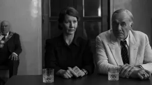 Задник до фильму"Fatherland" #806113